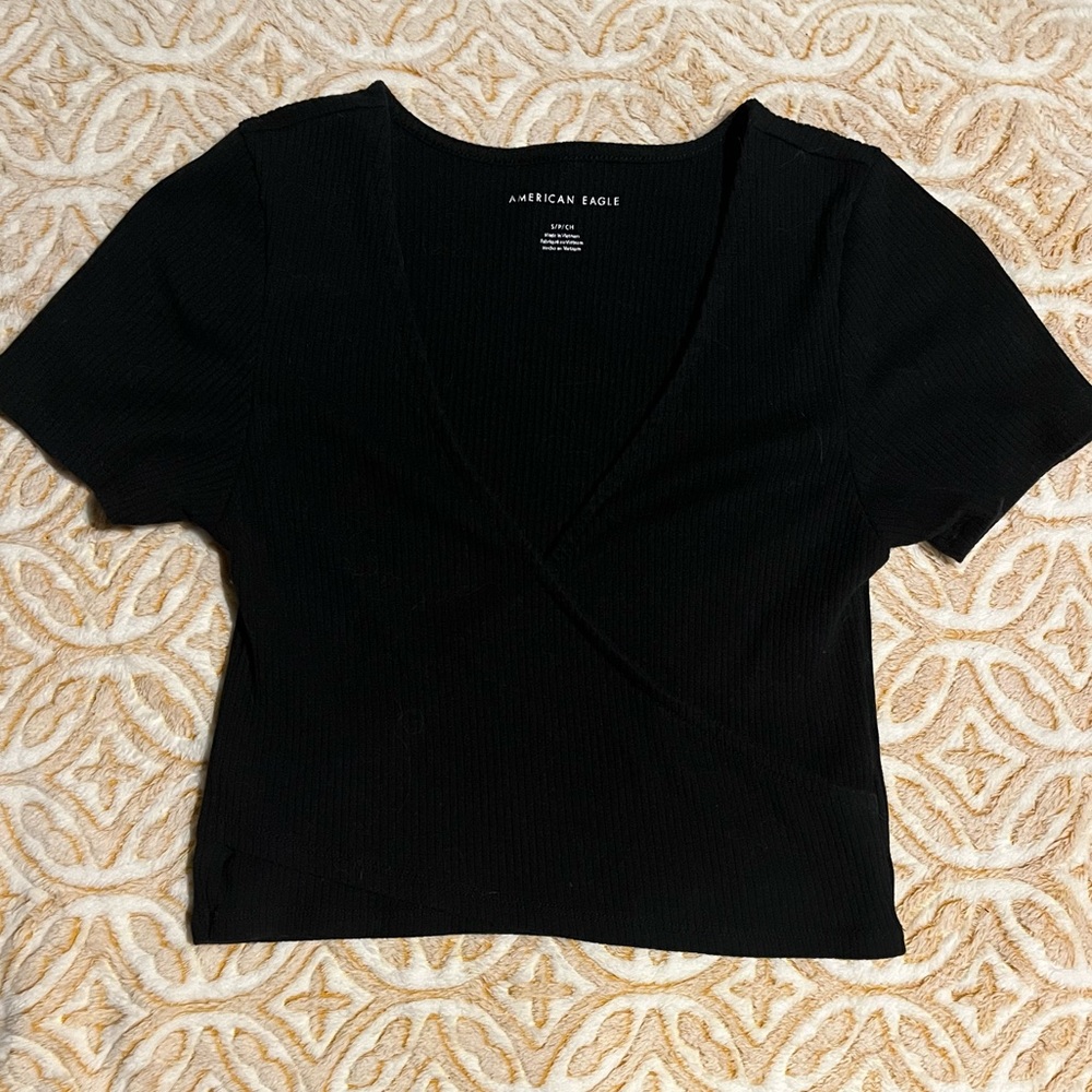 American eagle wrap front cropped top